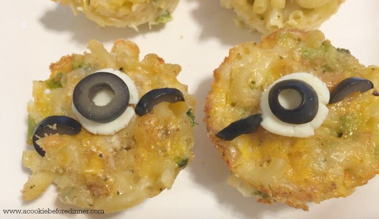 Minions Mac and Cheese Cups Featured Image